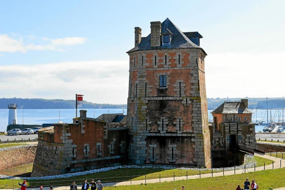 Maison Proche Du Bourg De Crozon Et Des Plages De Morgat Buitenkant foto